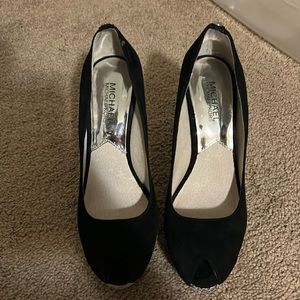 Michael Kors, suede and leather heels